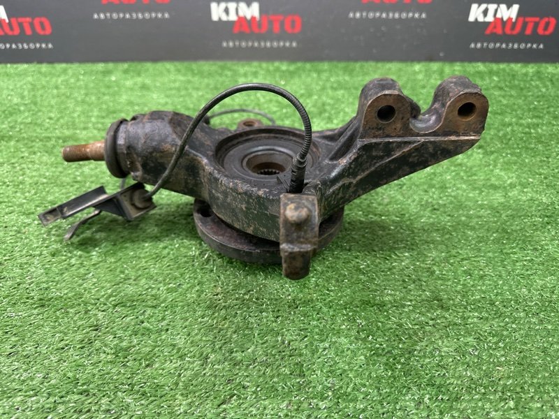 Кулак поворотный Citroen C 4