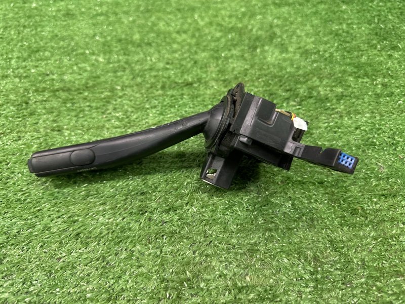 Подрулевой переключатель дворников SEAT ALTEA