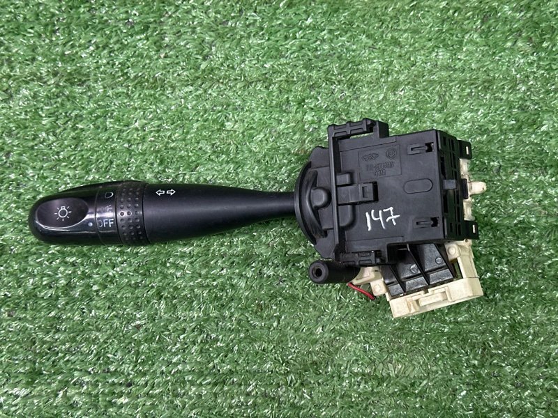 Подрулевой переключатель света Vortex Estina