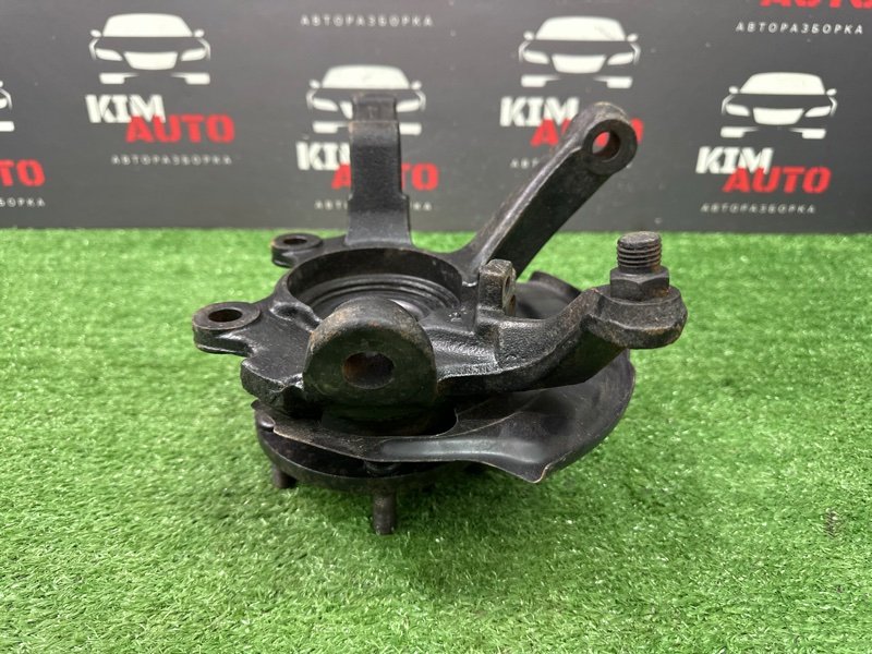 Кулак поворотный Nissan X-Trail