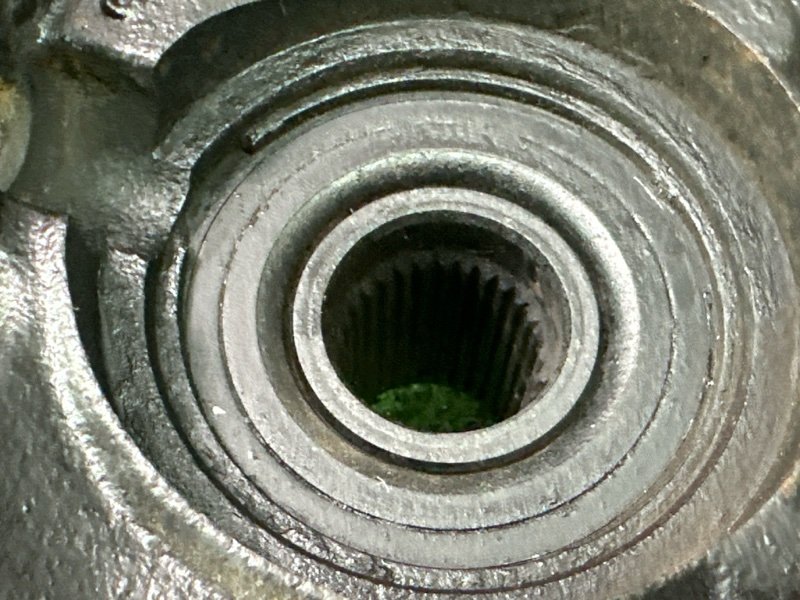 Кулак поворотный Nissan X-Trail