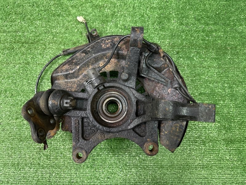 Кулак поворотный LIFAN X60