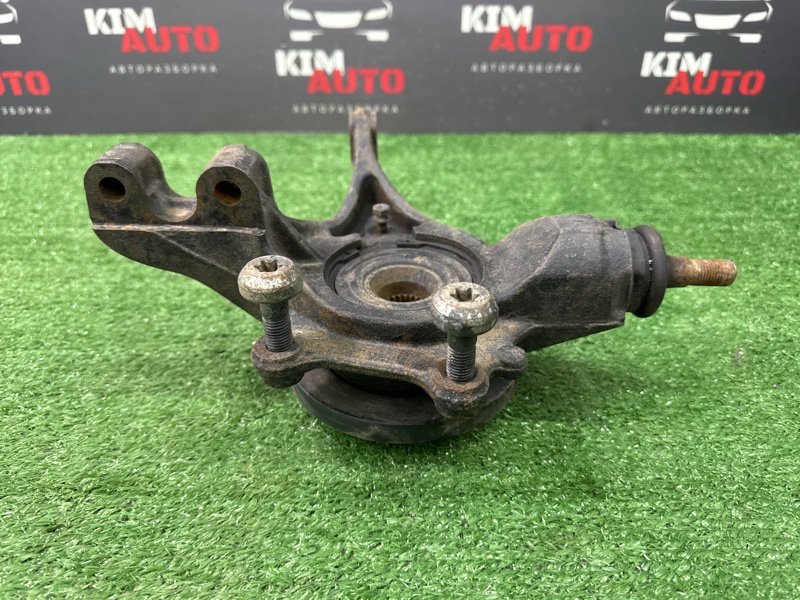 Кулак поворотный Peugeot 307