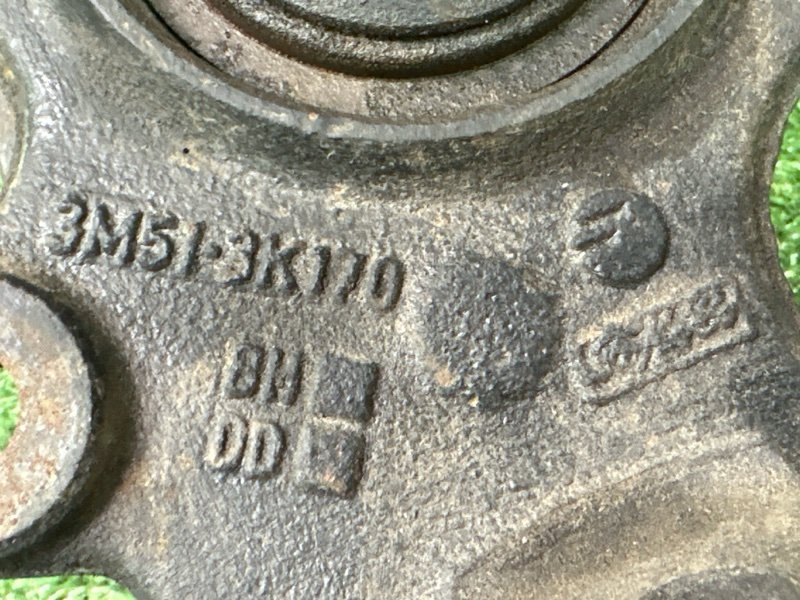 Кулак поворотный Ford Focus 2