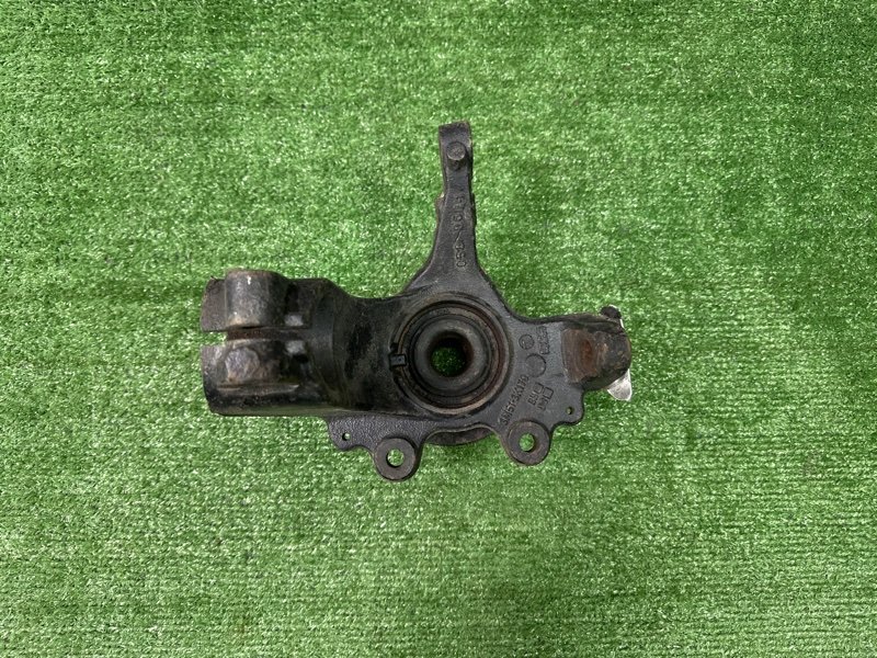 Кулак поворотный Ford Focus 2