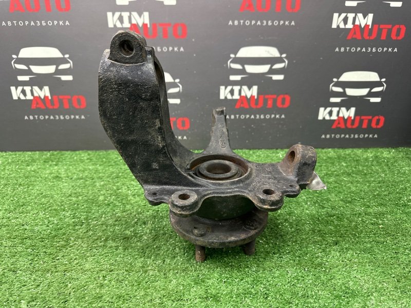 Кулак поворотный Ford Focus 2