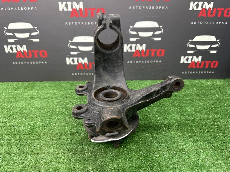 Кулак поворотный Ford Focus 2