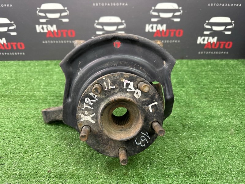 Кулак поворотный Nissan X-Trail