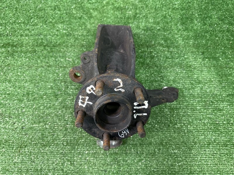 Кулак поворотный Ford Focus 2