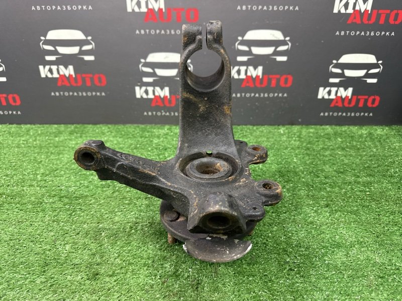 Кулак поворотный Ford Focus 2