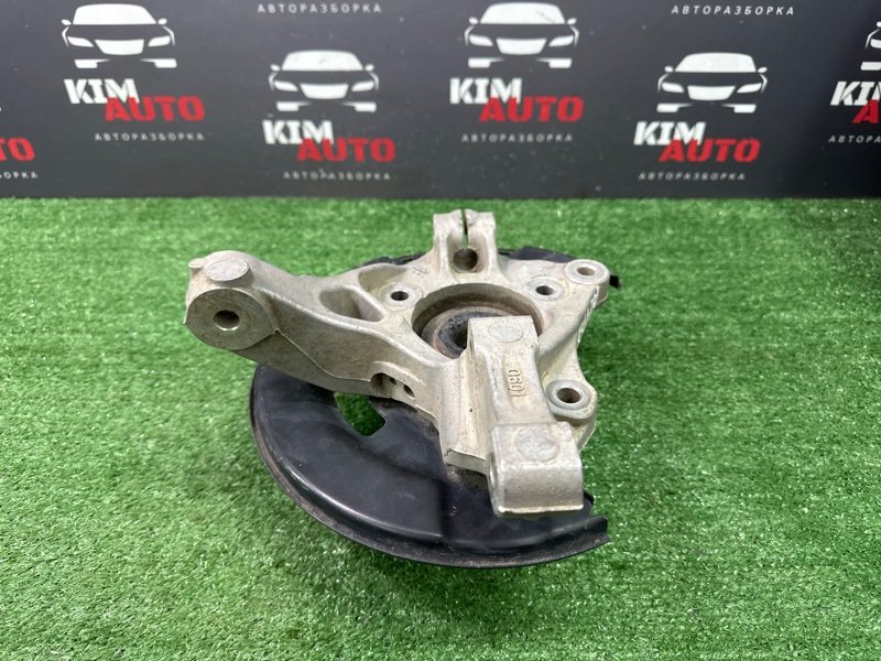 Кулак поворотный Opel Astra J