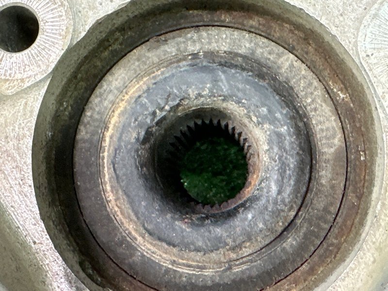 Кулак поворотный Opel Astra J