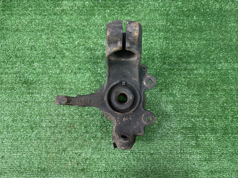 Кулак поворотный Ford Focus 2