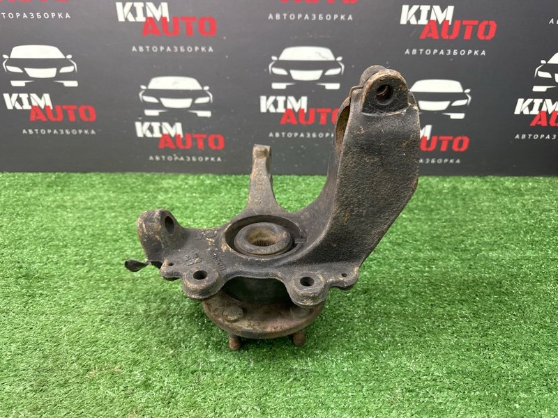 Кулак поворотный Ford Focus 2