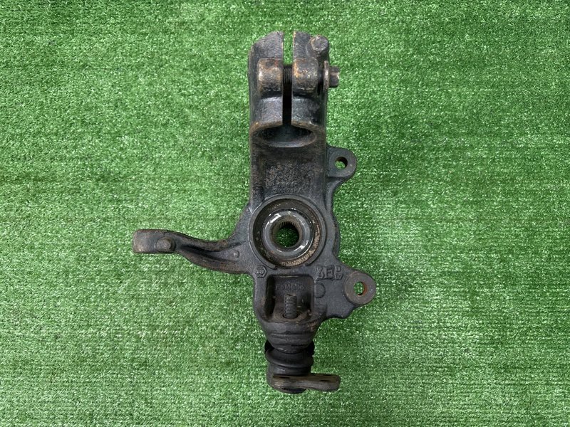 Кулак поворотный Ford Mondeo 4