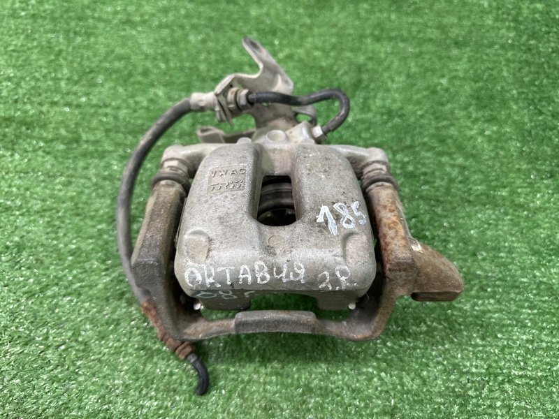 Суппорт тормозной Skoda Octavia A5