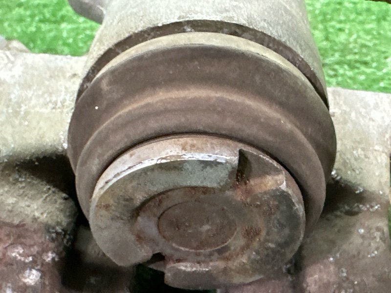 Суппорт тормозной Skoda Octavia A5