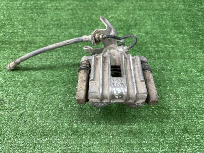 Суппорт тормозной SEAT ALTEA