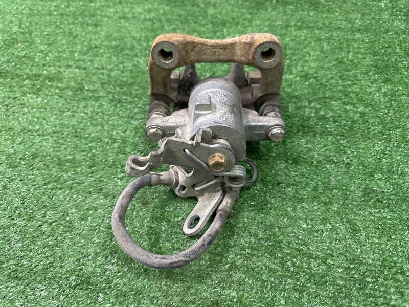 Суппорт тормозной SEAT ALTEA