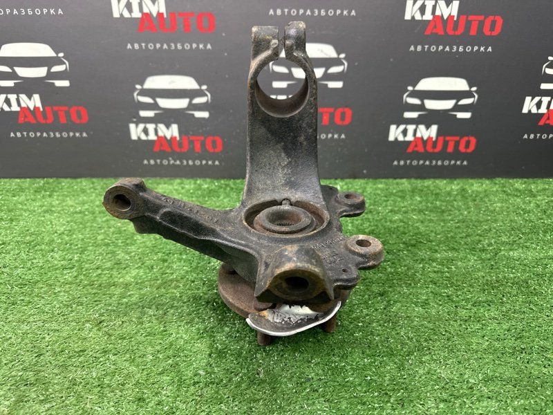 Кулак поворотный Ford Focus 2