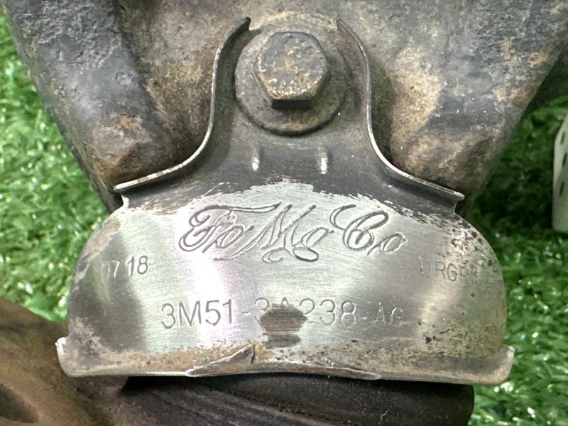 Кулак поворотный Ford Focus 2