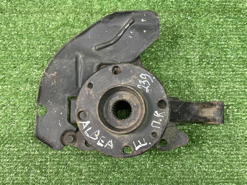 Кулак поворотный Fiat Albea