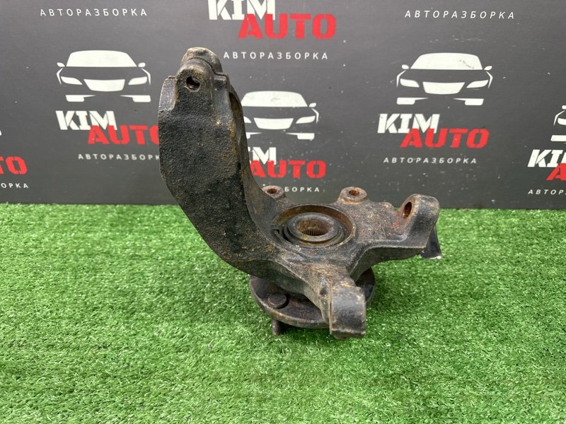 Кулак поворотный Ford Focus 2