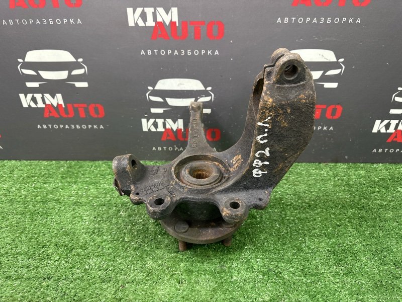 Кулак поворотный Ford Focus 2