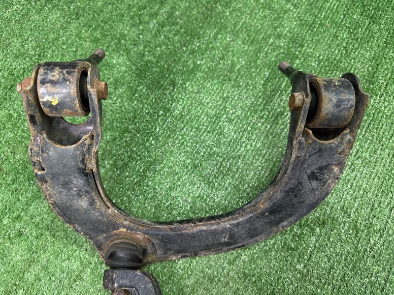 Кулак поворотный Hyundai Sonata 4 EF