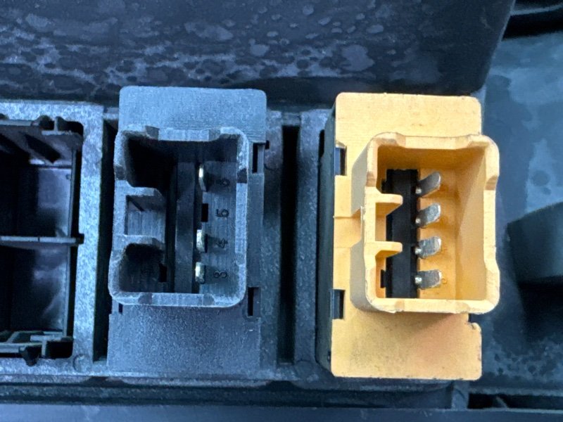 Консоль КПП LIFAN X60