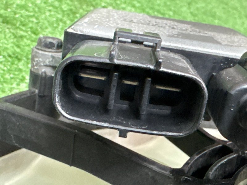 Вентилятор охлаждения с диффузором в сборе Mitsubishi Outlander GF