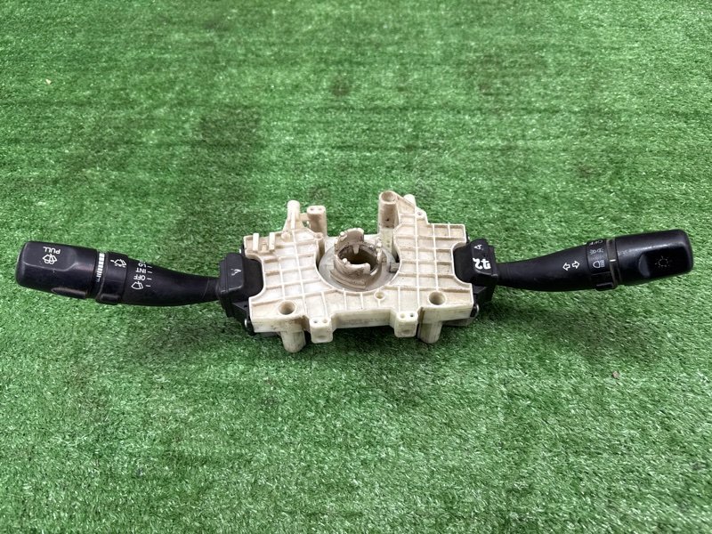 Переключатель подрулевой (Гитара) Hyundai Accent MC