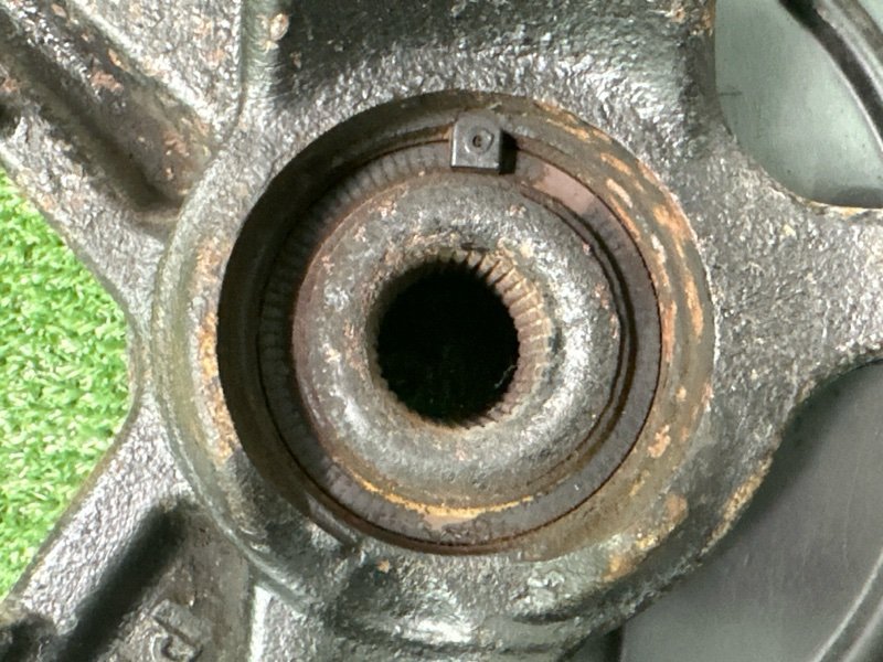 Кулак поворотный Skoda Fabia 2