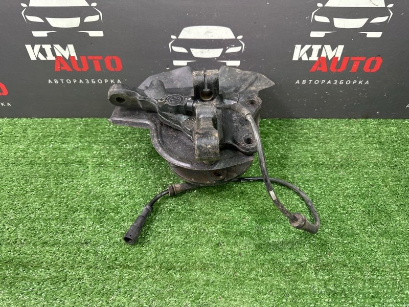 Кулак поворотный Opel Omega