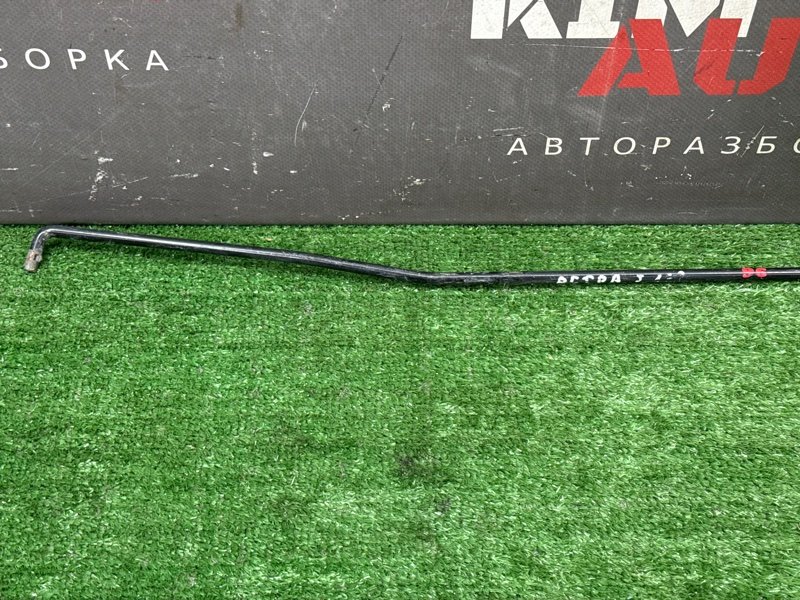 Упор капота Opel Astra J