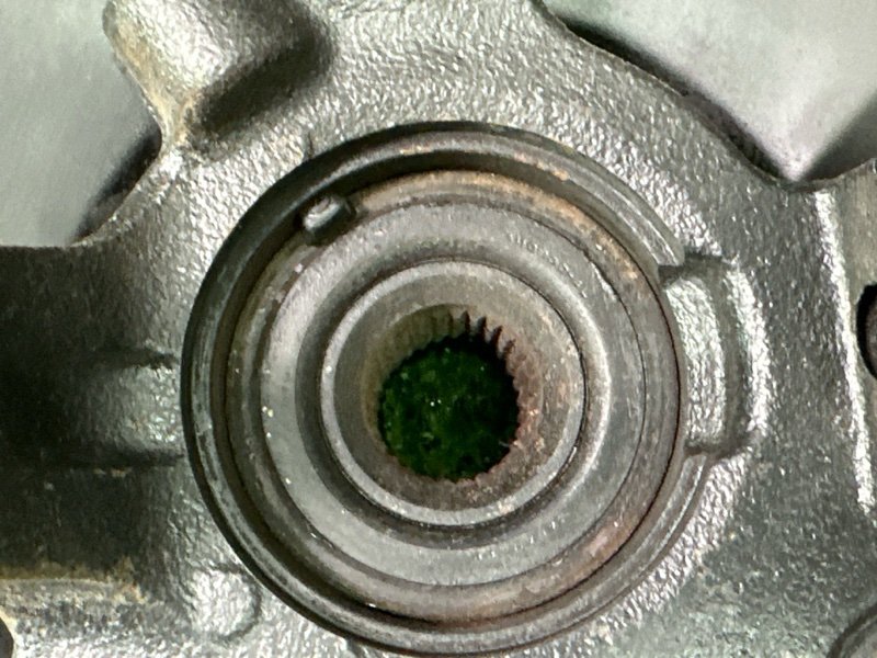 Кулак поворотный Mitsubishi Lancer 10