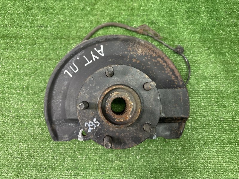 Кулак поворотный Mitsubishi Outlander XL