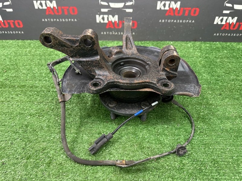 Кулак поворотный Mitsubishi Outlander XL