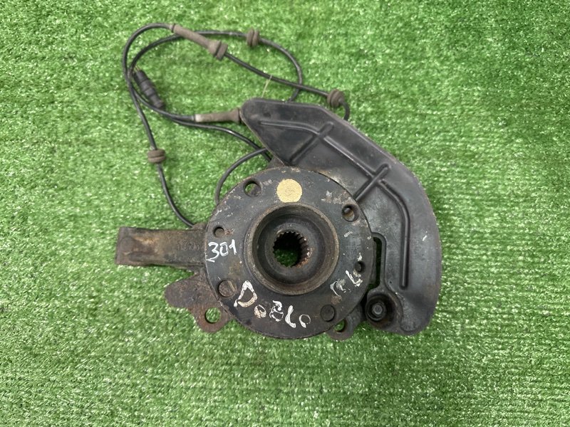 Кулак поворотный Fiat Doblo