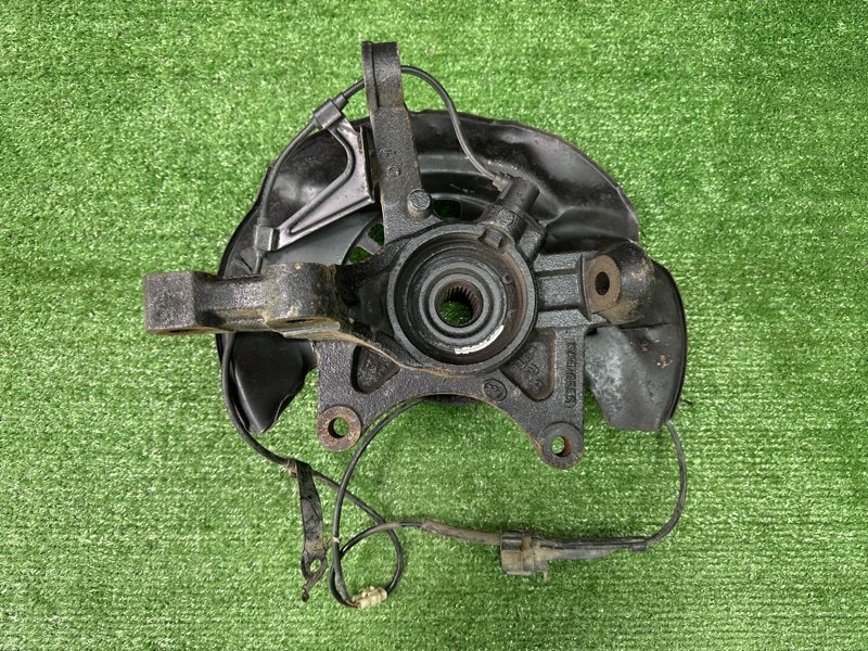 Кулак поворотный LIFAN X60