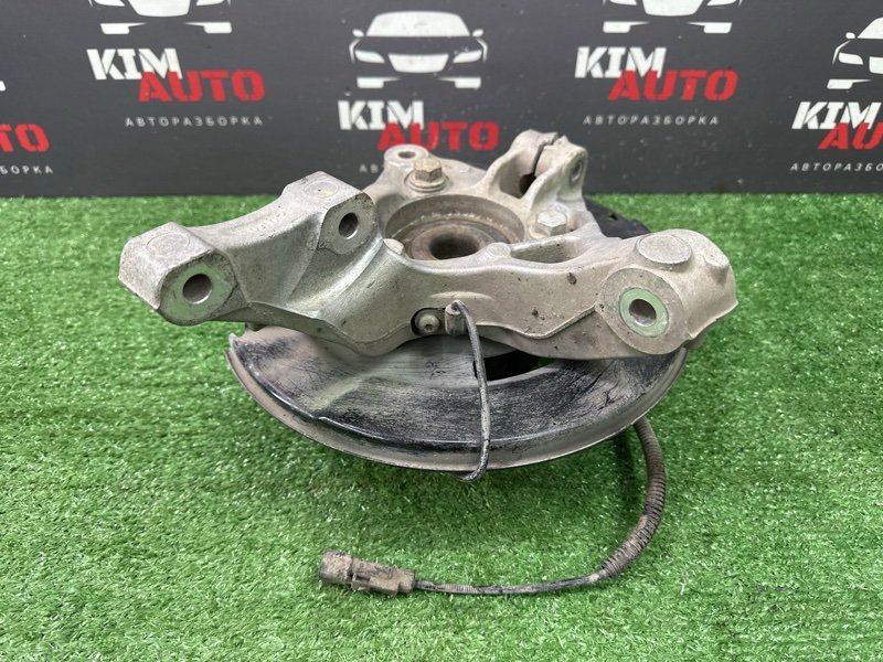 Кулак поворотный Opel Astra J