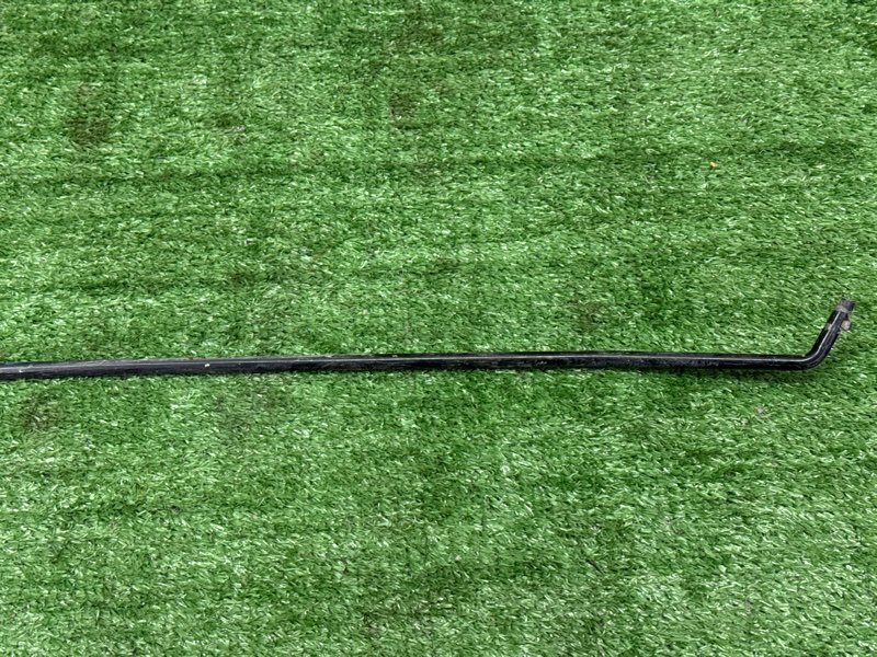 Упор капота Opel Zafira