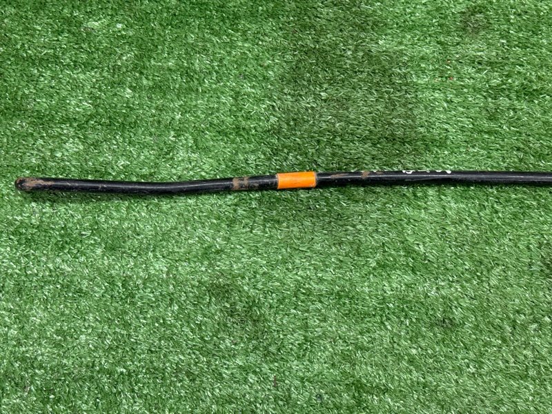 Упор капота Skoda Octavia A5