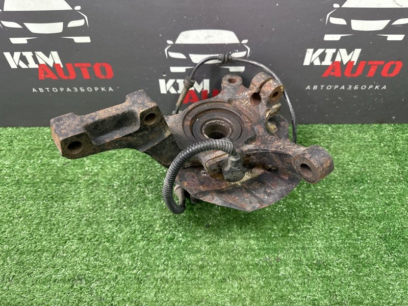 Кулак поворотный Chevrolet Lacetti J200