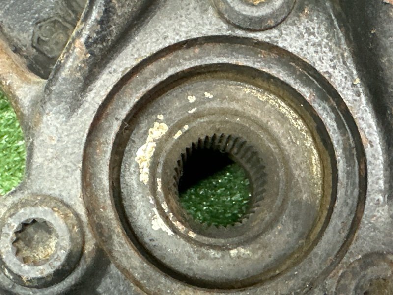 Кулак поворотный SEAT ALTEA