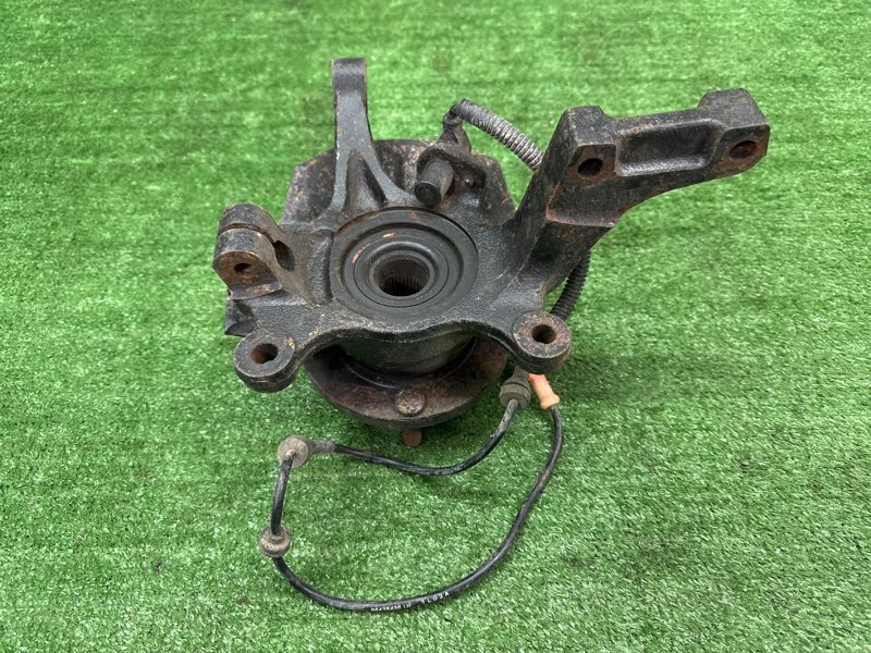 Кулак поворотный Chevrolet Lacetti