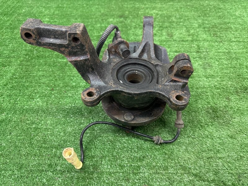 Кулак поворотный Chevrolet Lacetti