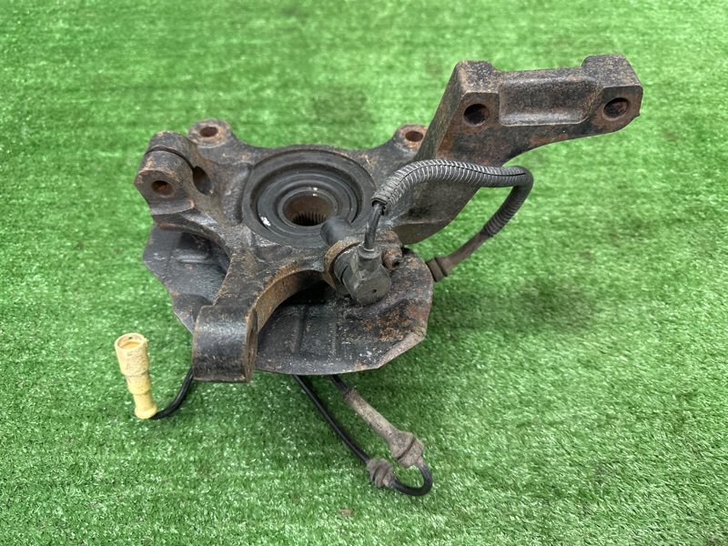 Кулак поворотный Chevrolet Lacetti