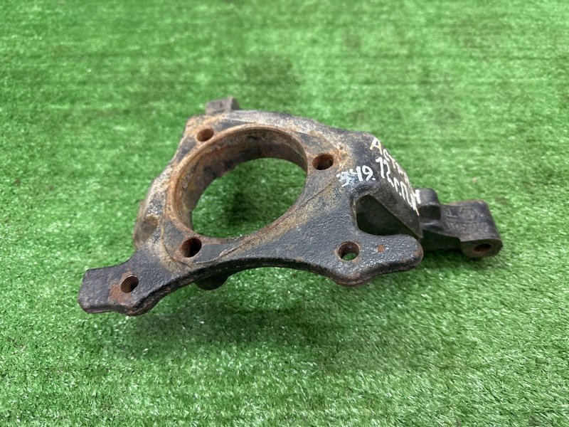 Кулак поворотный Opel Astra H