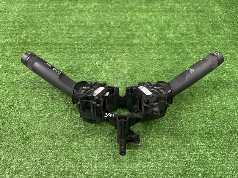 Подрулевой переключатель (гитара) Opel Astra J